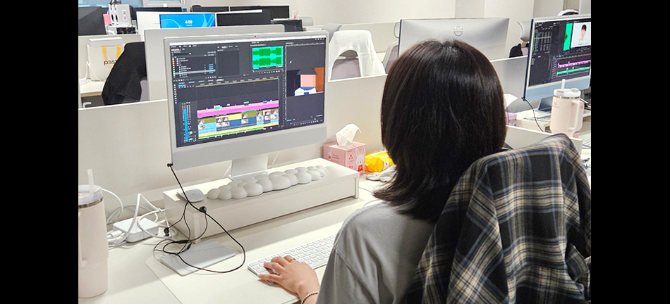 AI와 타블렛을 활용한 컴퓨테이셔널 영상디자인 인력양성(스테이블디퓨전,모션그래픽,타이포그래피)